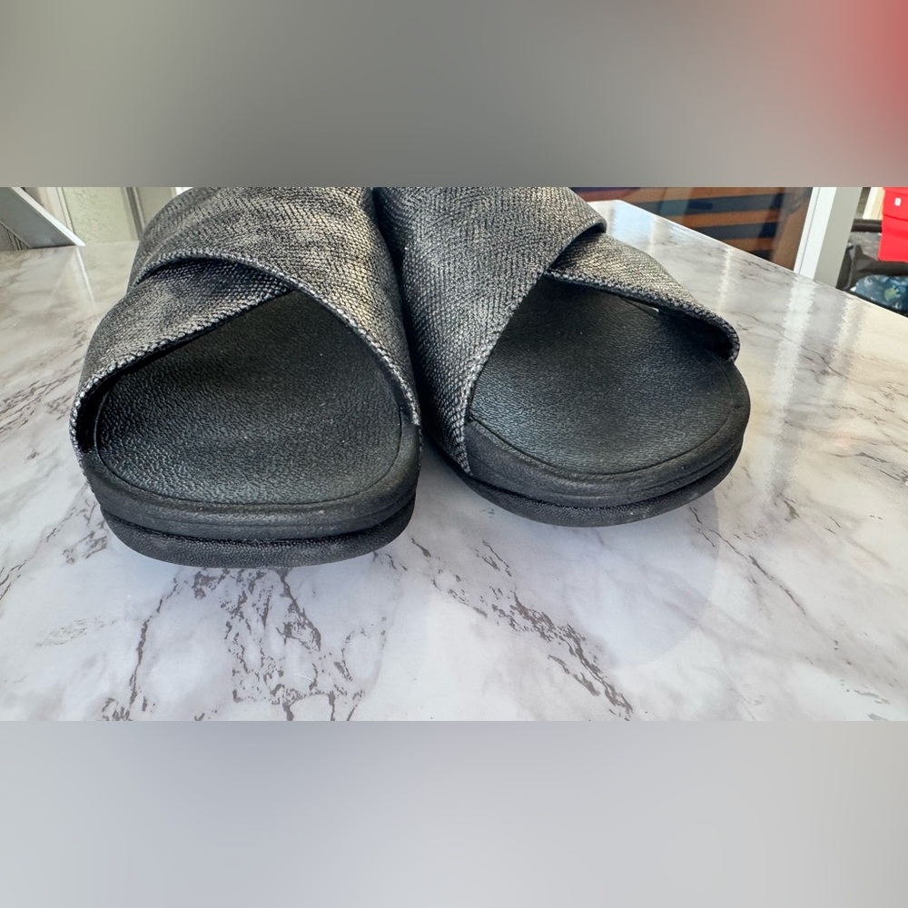 FitFlop Lulu Lustra Cross Slide Wedge silver/black Sandal Sz 7 - Picture 6 of 12